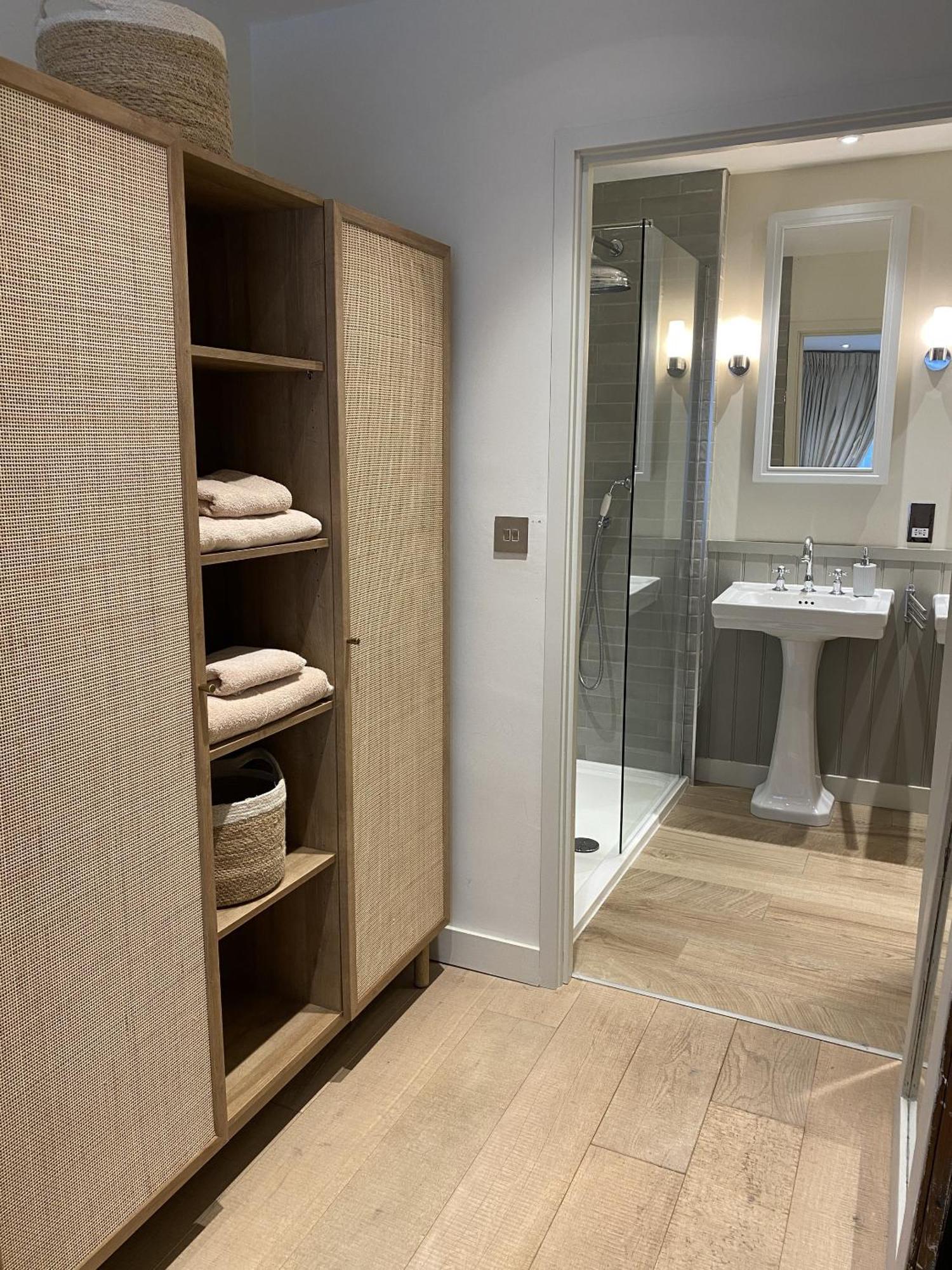 Ferienwohnung Walcot Yard With Parking, Bath Keys Exterior foto