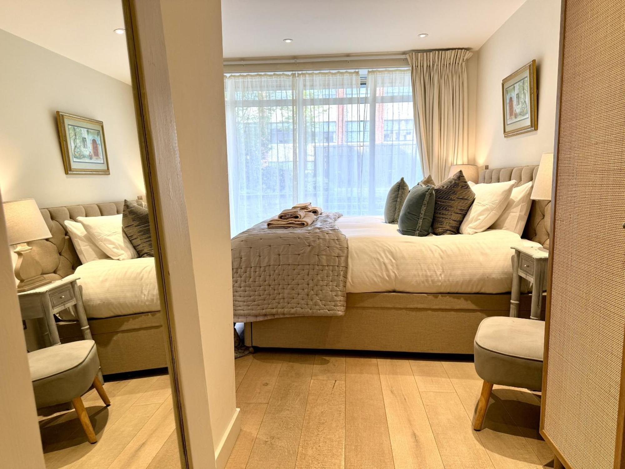 Ferienwohnung Walcot Yard With Parking, Bath Keys Exterior foto